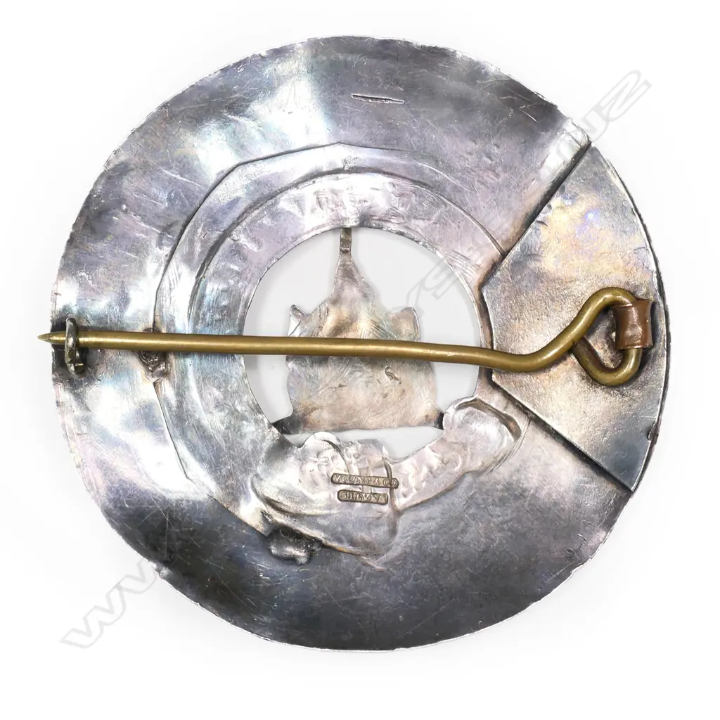 Young & Co. (Auckland) large silver Scottish sporran badge, Image 1++